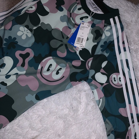 adidas smiley face shirt